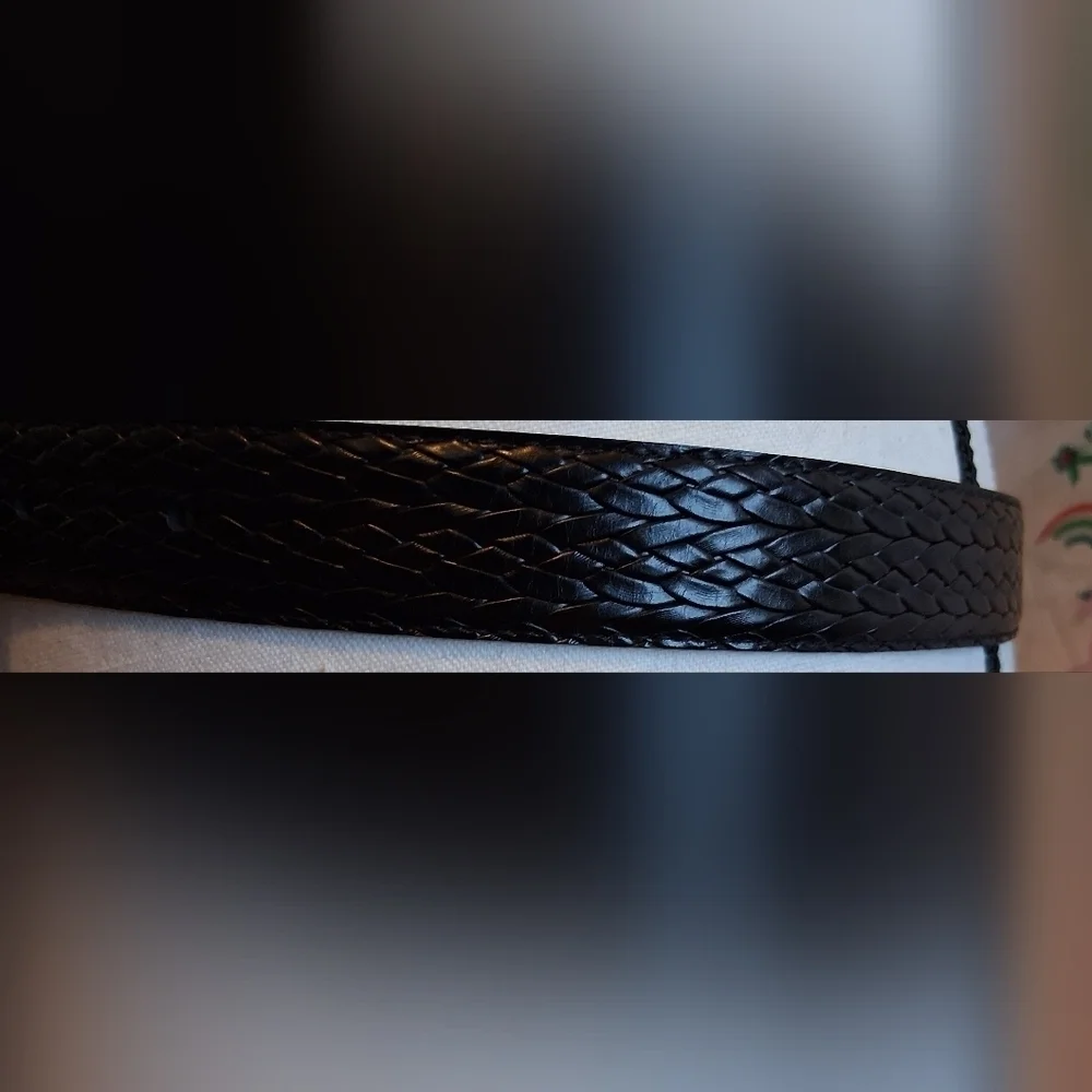 EUC Vintage Montblanc Black Snake Print Leather Business Casual Formal Belt 48in